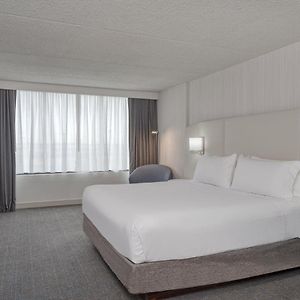 One-Bedroom King Suite
